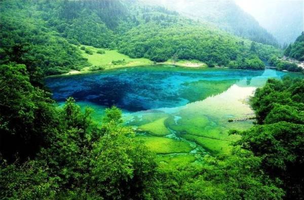 five-flower-lake3.jpg