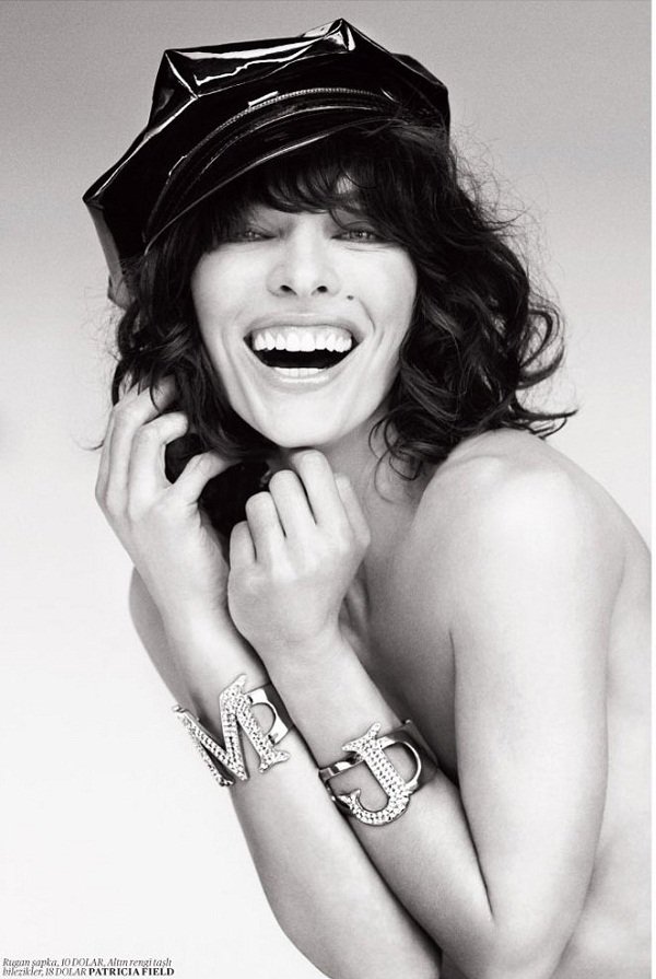 milla-jovovich-vogue-turkey6.jpg