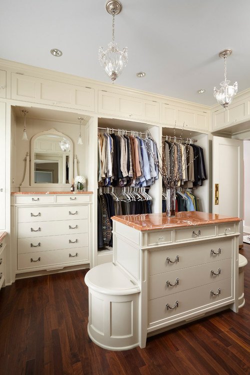 traditional-closet8.jpg