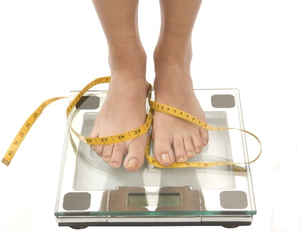 weightloss_-_feet_on_scale.jpg