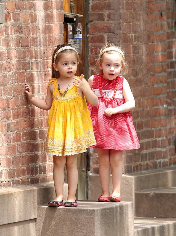 o-SARAH-JESSICA-PARKER-TWINS-570 (7).jpg
