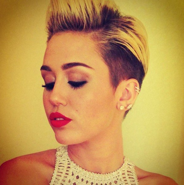 short-hairstyles-miley-cyrus-600x602.jpg
