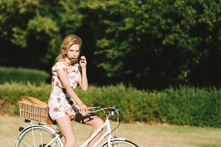 penelope-mitchell-bike-w724.jpg