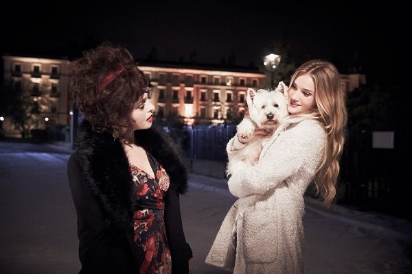 Mand-S-Christmas-3-Vogue-5Nov13-pr_b_1080x720